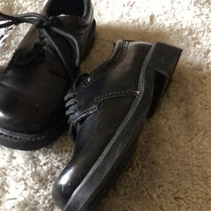 Shoes dress boys new size 11.5 wide black laces One Way cushioned insole-